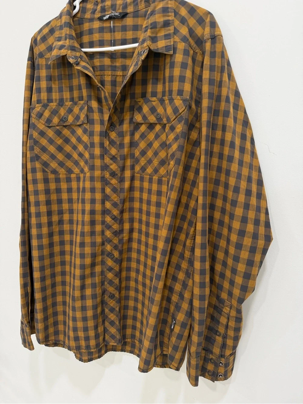 The North Face lightweight checked